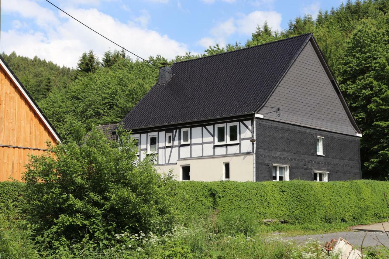 Ferienhof Donner An Der Wenne Eslohe Exteriör bild